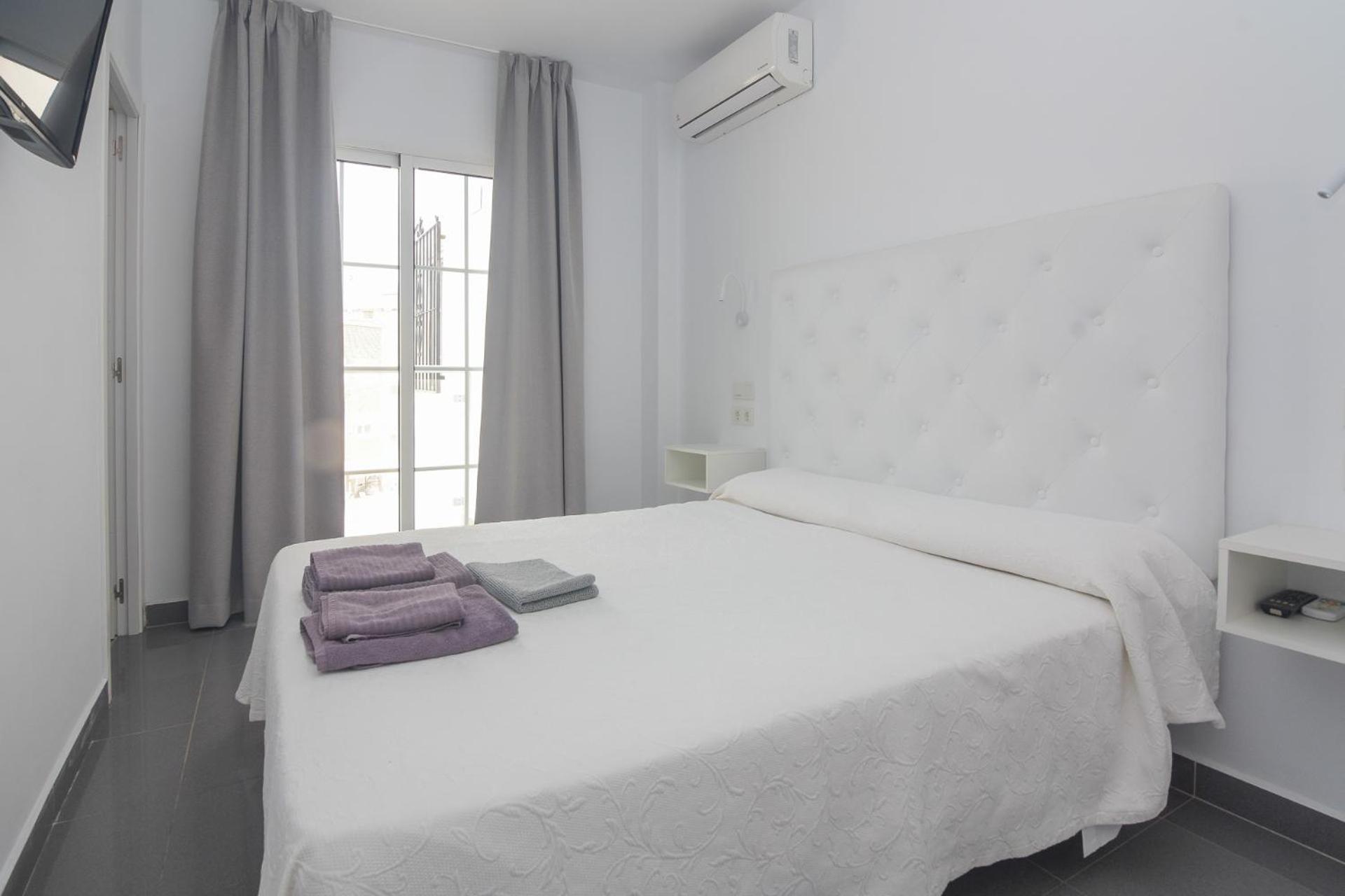 Hostal La Ermita Nerja Exterior foto